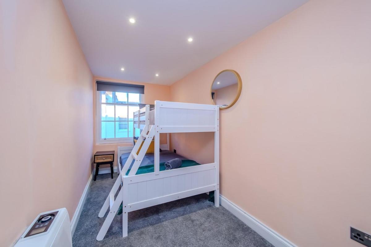 Seafront 3 Bedroom Flat Sleep 10 Guests Apartment Brighton