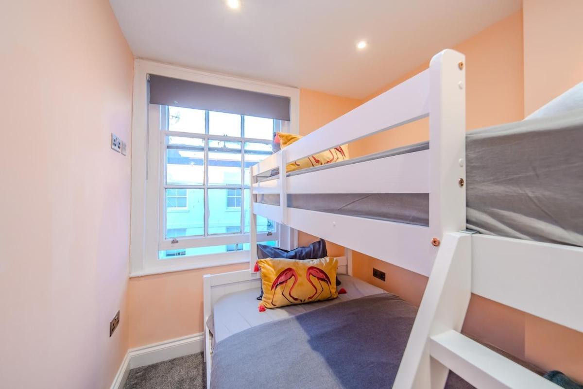 Apartment Seafront 3 Bedroom Flat Sleep 10 Guests *